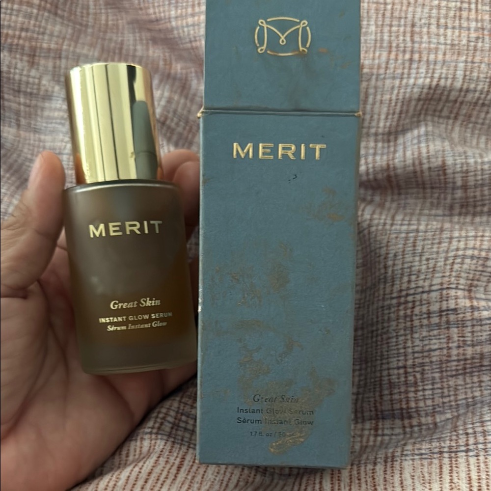 Merit Gold and Brown Skincare Serum & Face Oil